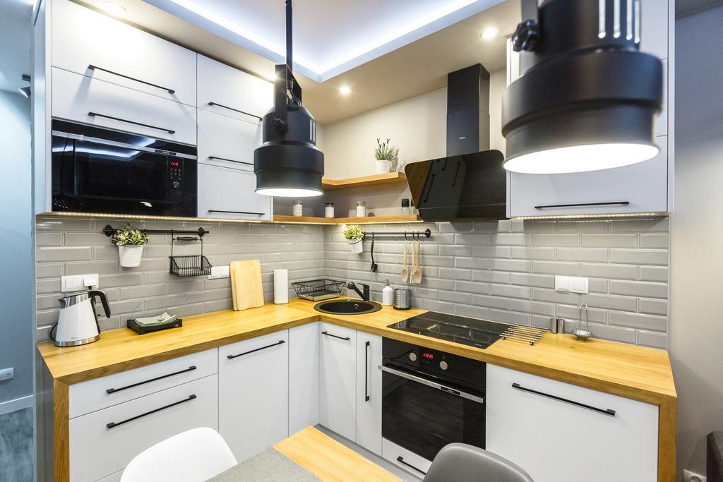 Apartament Em Klimatyzacja&Parking Жешов Екстериор снимка
