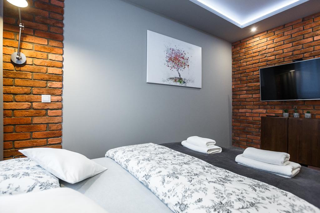 Apartament Em Klimatyzacja&Parking Жешов Екстериор снимка
