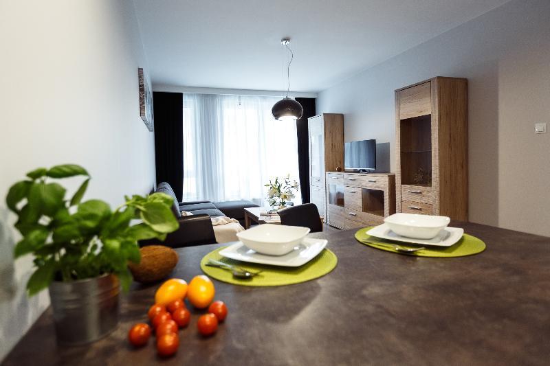 Apartament Em Klimatyzacja&Parking Жешов Екстериор снимка